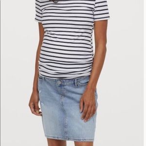 H&M mama maternity short denim skirt, size S